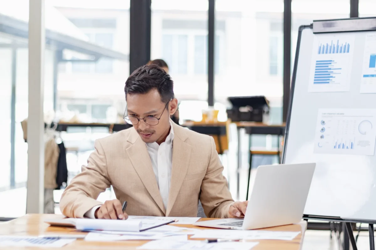 Managed IT engineer supporting a business team remotely and on site